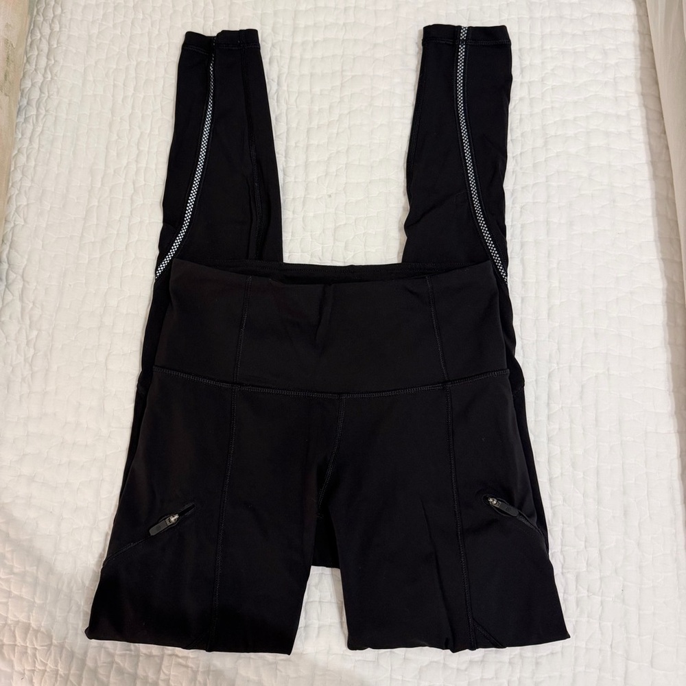 Lululemon Black Leggings with Zipper Pockets